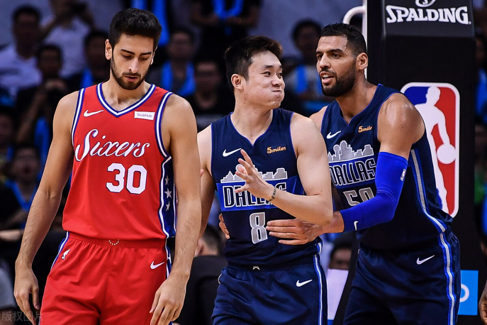 包含转会期芝加哥公牛调整名单以备CBA季后赛；迎来里程碑环节打磨；引发热议；轮换策略成焦点的词条