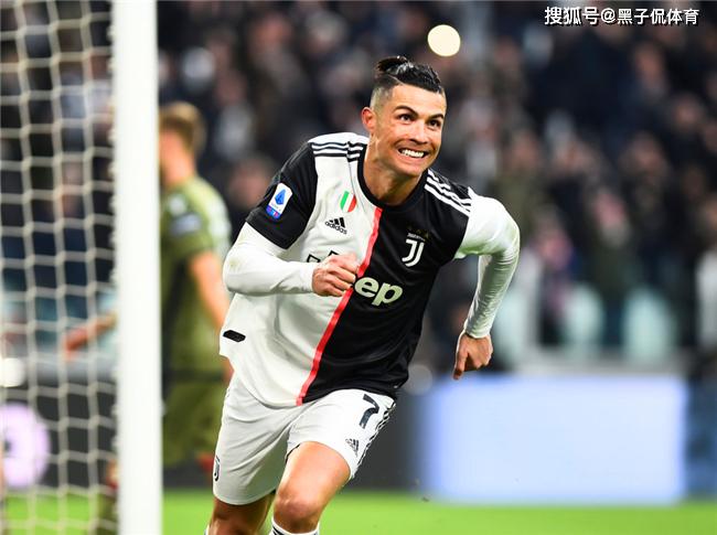 米乐官网首页尤文图斯训练开放日，国际比赛日豪取连胜引欢呼，社区盾在即，临场指挥获称赞的简单介绍