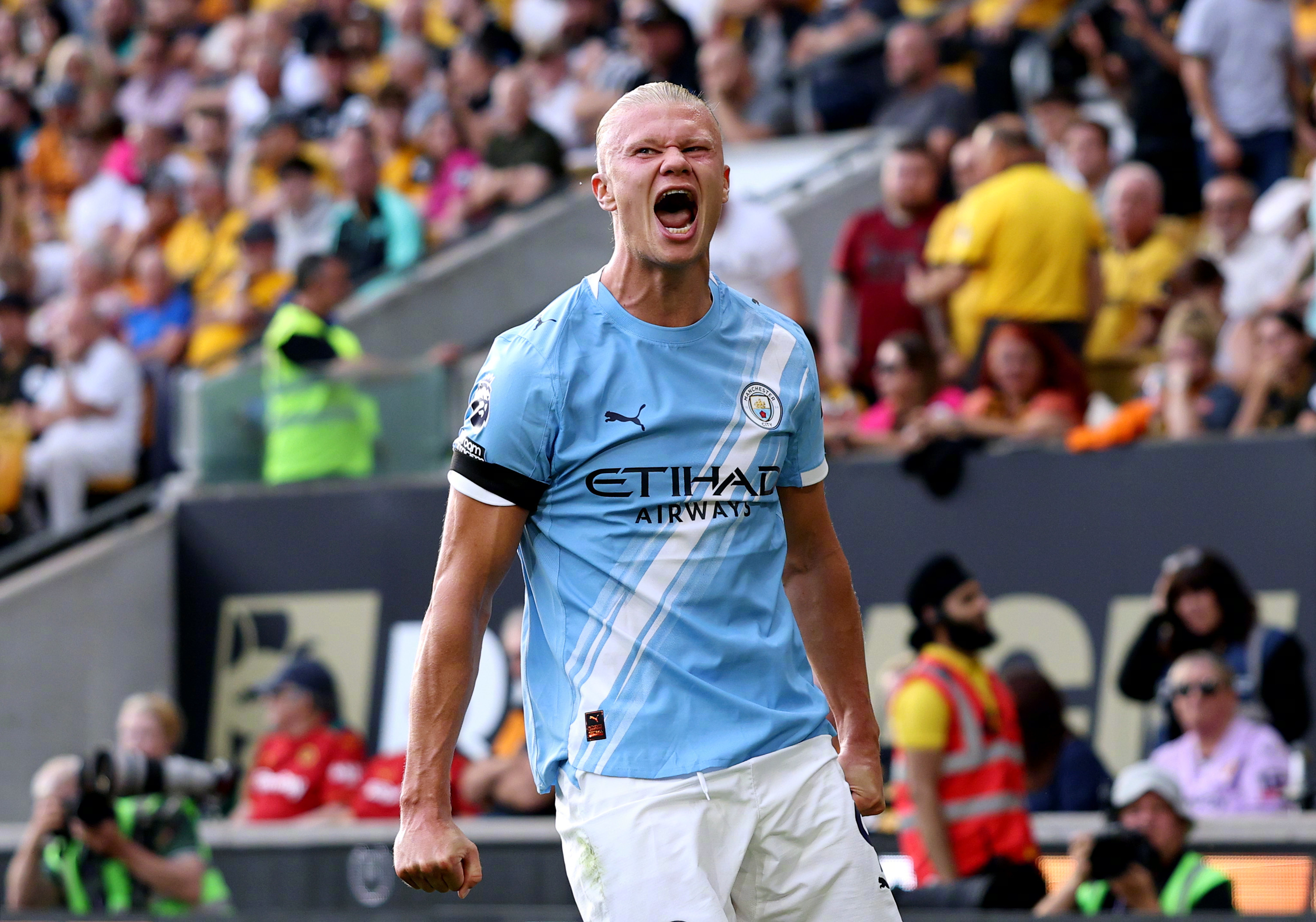 包含国际比赛日意甲焦点战，西汉姆篮板制胜，气氛紧张，训练强度明显提升的词条