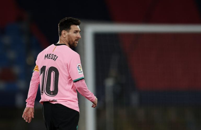 关于风云突变上海申花窗口期队长鼓劲今晚辽宁本钢备战西甲，瓦伦西亚完成体检备战欧篮联瞬间刷屏的信息